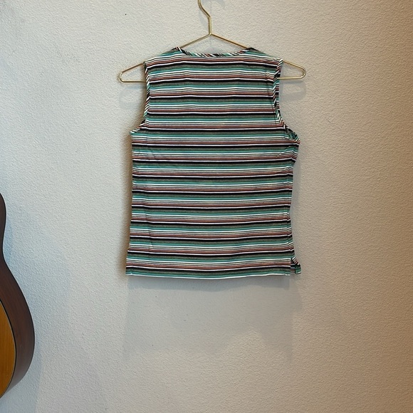 Vintage Y2K GAP Striped V-neck Tank Size Small - Picture 6 of 7